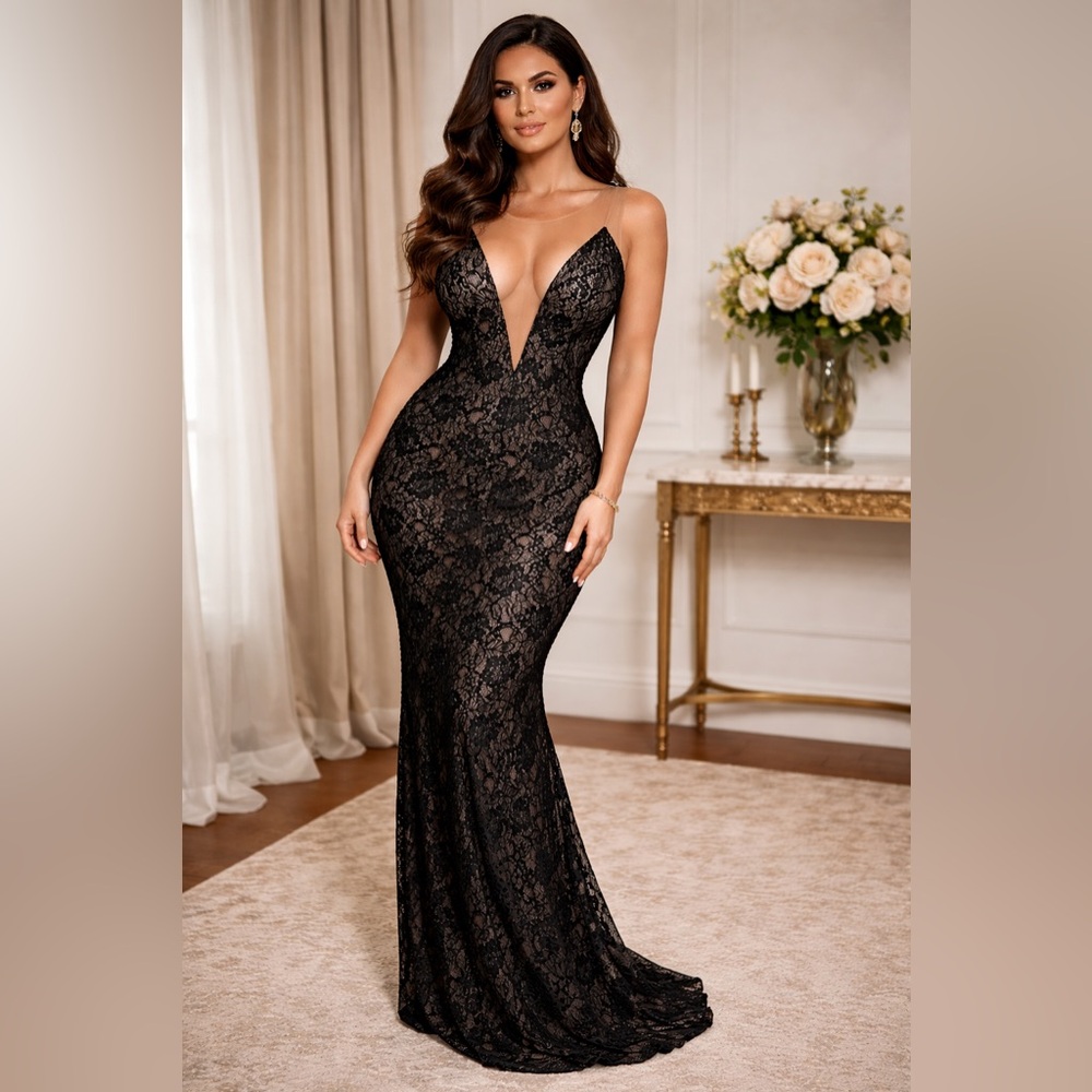Elegant Black Lace Evening Gown